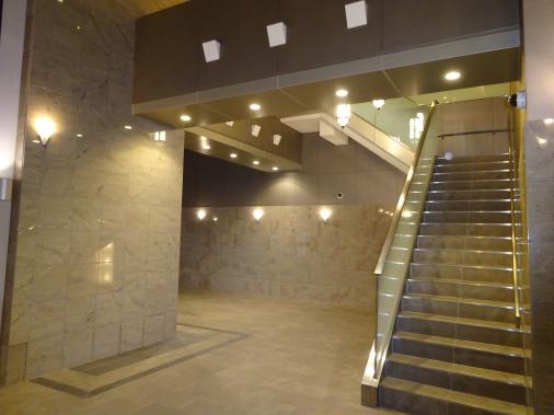 �����ѡ����ϥ���ëĮ5����